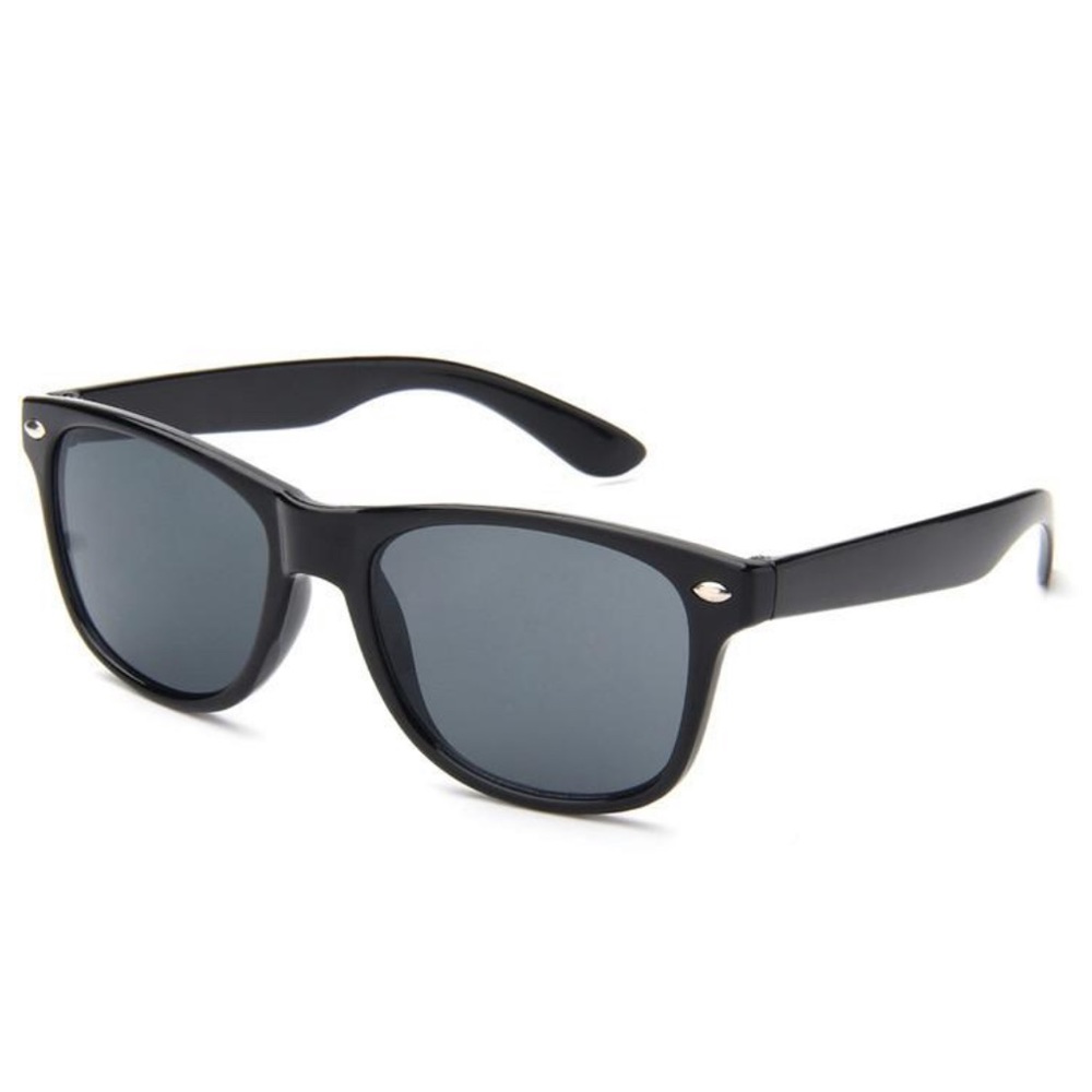 Men’s stylish sunglasses 